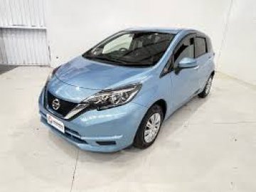 Nissan Note E-power  car hire in Laranca